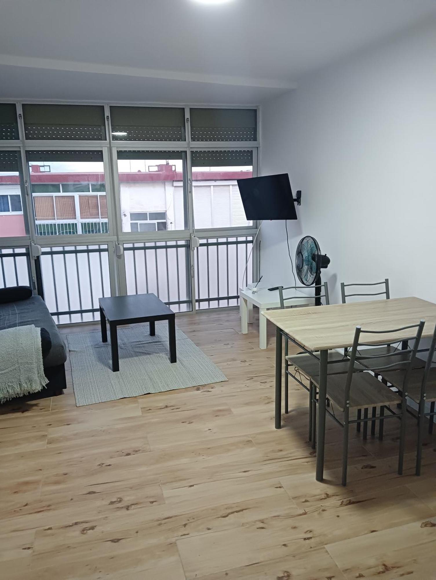 2 Bedroom Apartment In ซานเฟร์นันโด ภายนอก รูปภาพ